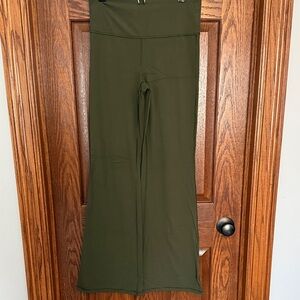 Athleta Olive Boot Cut Women's Pants